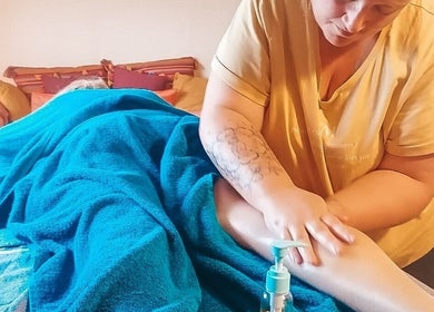 Séance de massage relaxant à Chlo'Evasion, Saint-germain-des-prés, Centre-val De Loire, FR.