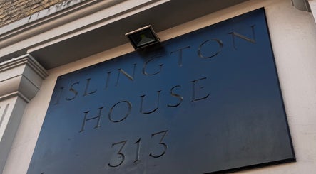 Front view of Islington House signage at Palette Carys UK, London, England, GB.