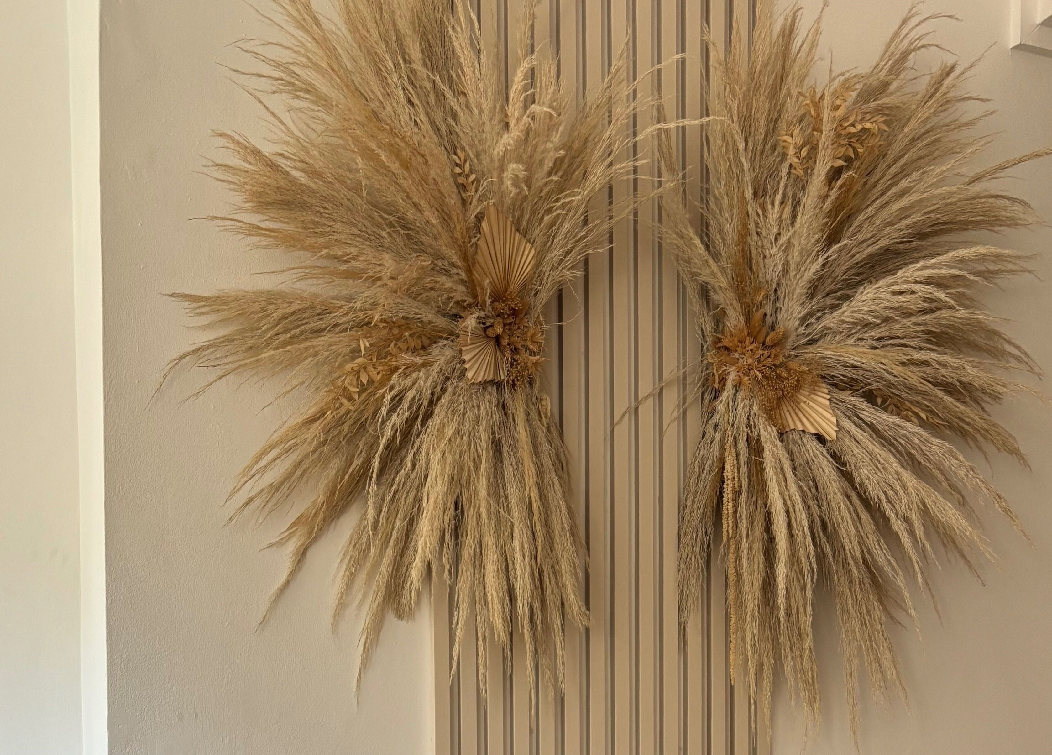 Elegant dried pampas grass decor at KB Beauty Room in Senghenydd, Wales, GB.