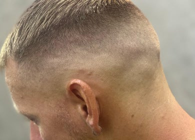 Close-up of a stylish faded haircut by Ronii_moo in Bali, Bali, ID, showcasing precision and modern style.