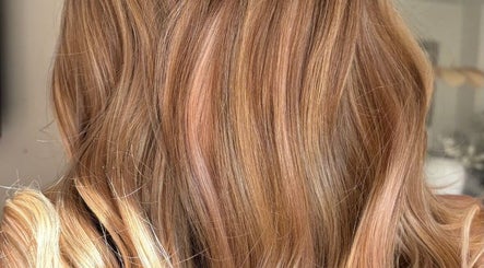 صورة Bybethanyhairco. 3