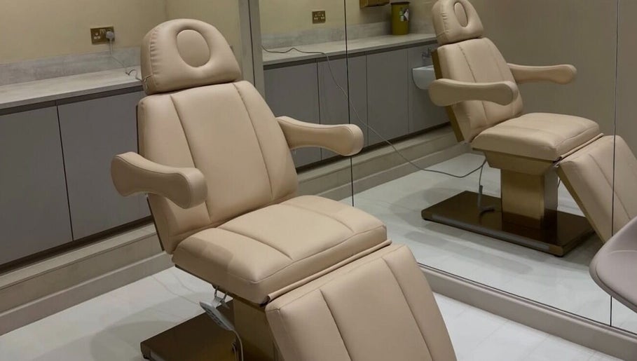 Luxury treatment chair at The Orielle Clinic (Glasgow), Clarkston, Scotland, GB for premium beauty services.