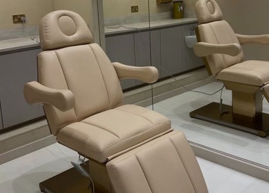 Luxury treatment chair at The Orielle Clinic (Glasgow), Clarkston, Scotland, GB for premium beauty services.