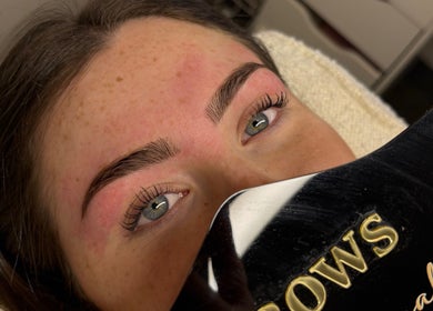 Close-up of freshly shaped brows at Latenight_brows, Airds, New South Wales, AU. Natural eyebrow beauty.