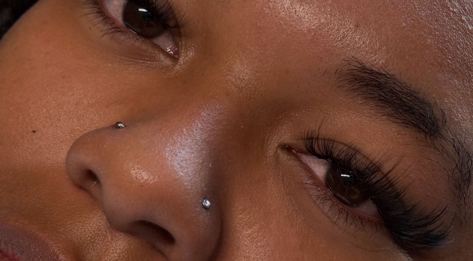 Close-up of eyelash extensions at Gleam By Molly in Evesham, England, GB, showcasing expert beauty care.