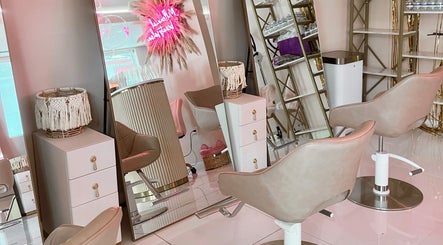 Millennial Beauty Salon - Coconut Grove – kuva 2