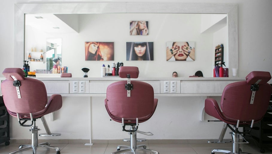 Elegant salon chair and mirror at My demo, Nabagram Colony, West Bengal, IN for beauty services.
