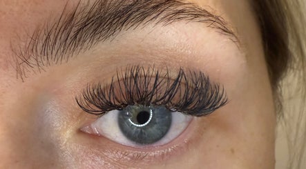 Close-up of elegant eyelash extensions at Moll Doll Lash Co, Merthyr Tydfil, Wales, GB.