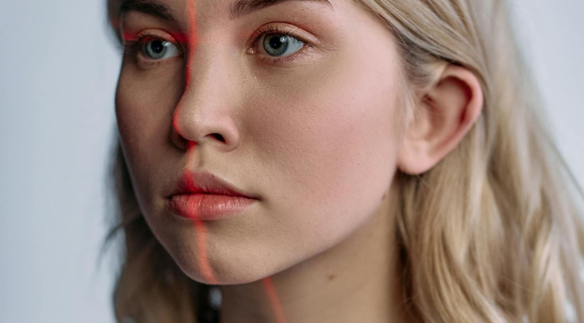 Visage détaillé en lumière à KOREANSKIN, Casablanca, Casablanca-settat, MA.