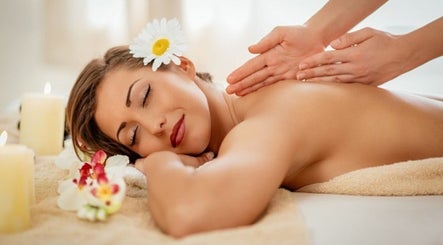 Relaxing massage at Beauty From The Art By Leigh Hannah, Stoke-on-Trent, England. Experience tranquility and renewal.