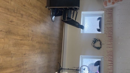 Beauty From The Art By Leigh Hannah