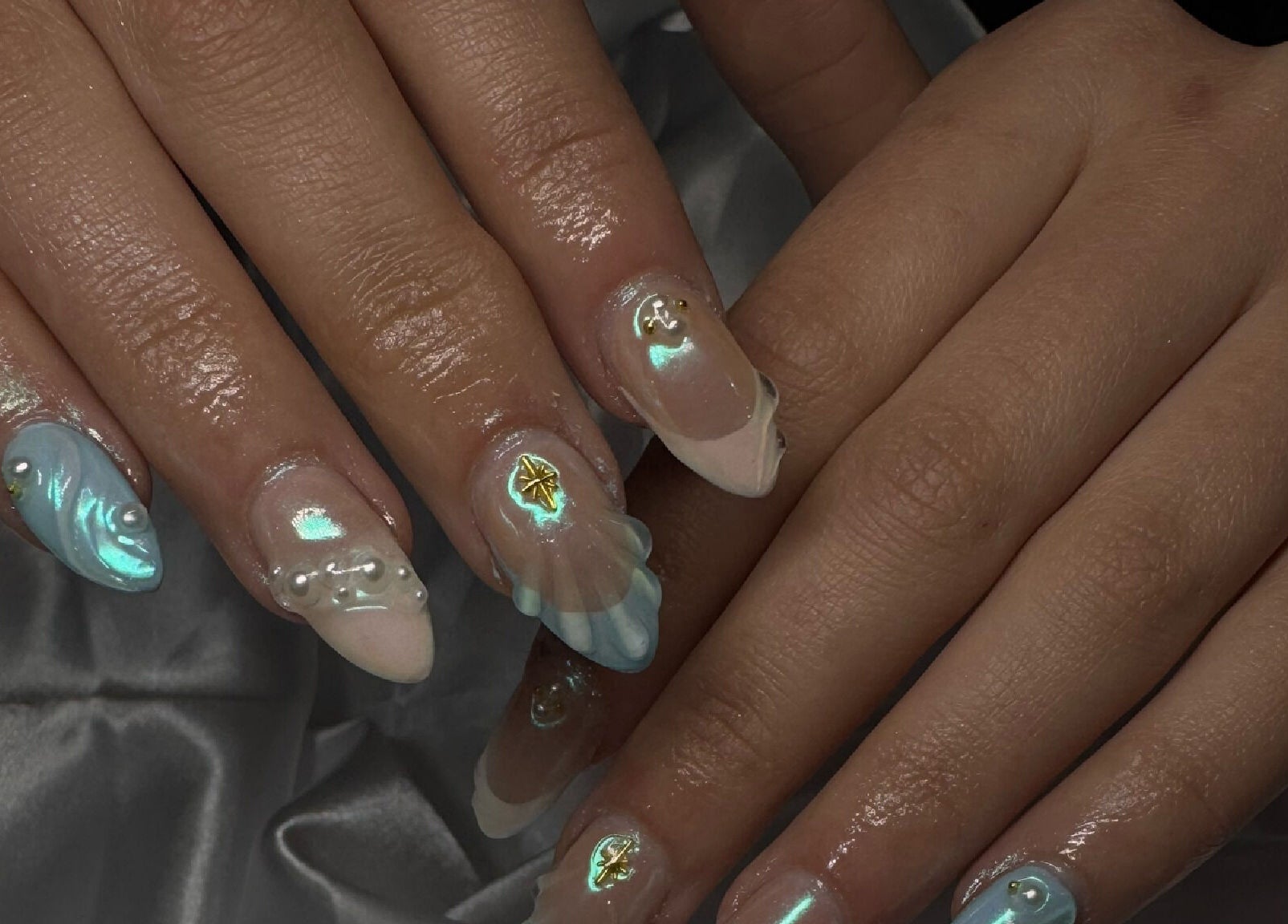 Intricate nail art with pearls at Gelled By Jas, Melbourne, Victoria, AU. Iridescent and delicate design.