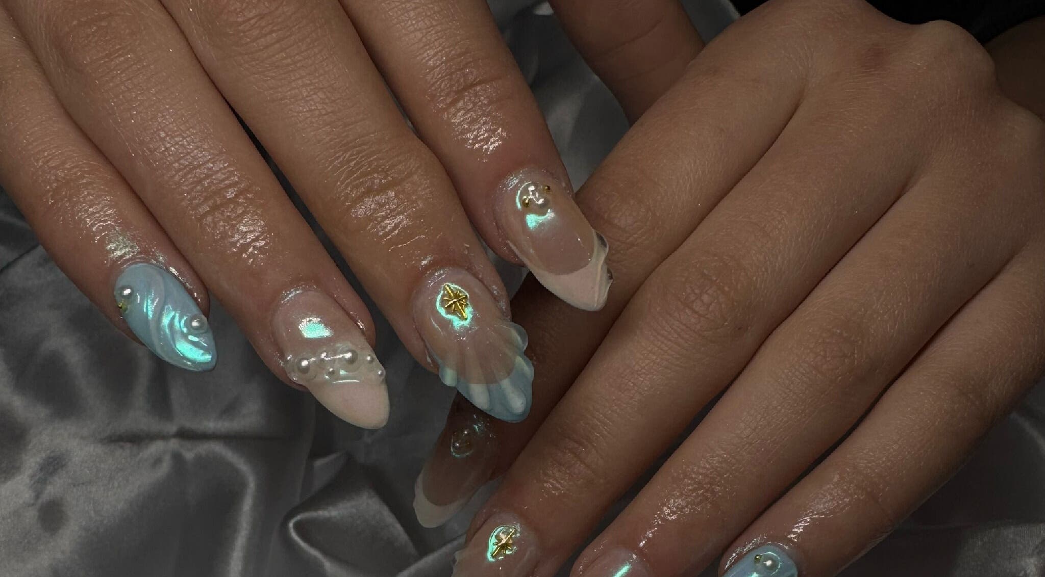 Intricate nail art with pearls at Gelled By Jas, Melbourne, Victoria, AU. Iridescent and delicate design.