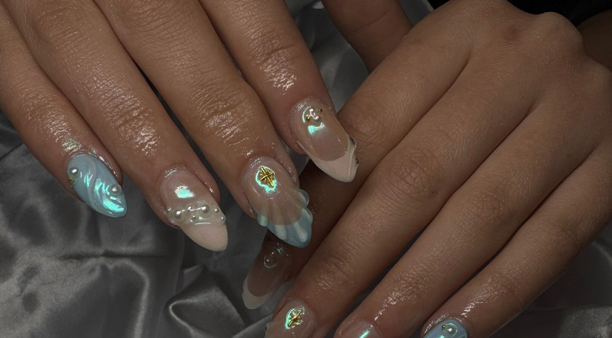 Intricate nail art with pearls at Gelled By Jas, Melbourne, Victoria, AU. Iridescent and delicate design.