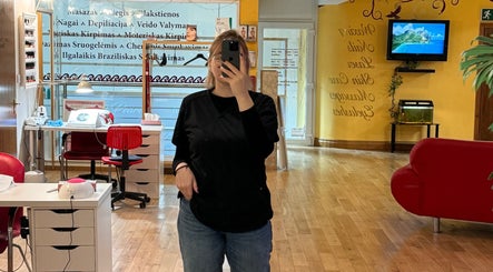 Interiorul Nail Care by Elena Toma, Dublin, IE, cu un spațiu modern și decor atrăgător.