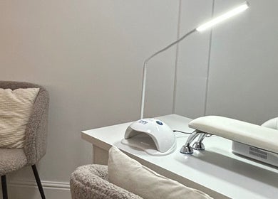 Cozy nail station at Hiolanda Andrade Nails, Dublin, County Dublin, IE, featuring a stylish setup and modern equipment.