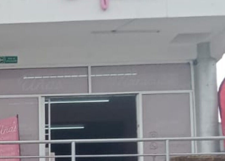 Fachada de Coquette en San Andrés Cholula, Puebla, MX, mostrando la entrada principal.