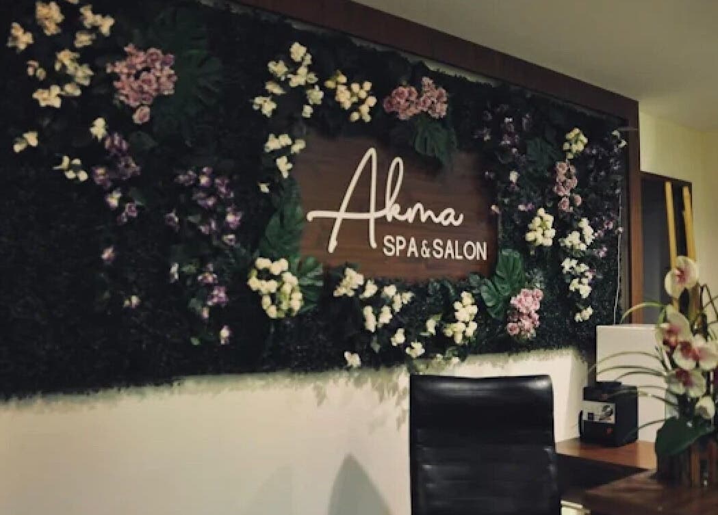 Elegant floral arrangement at Akma Spa, Semenyih, Selangor, MY