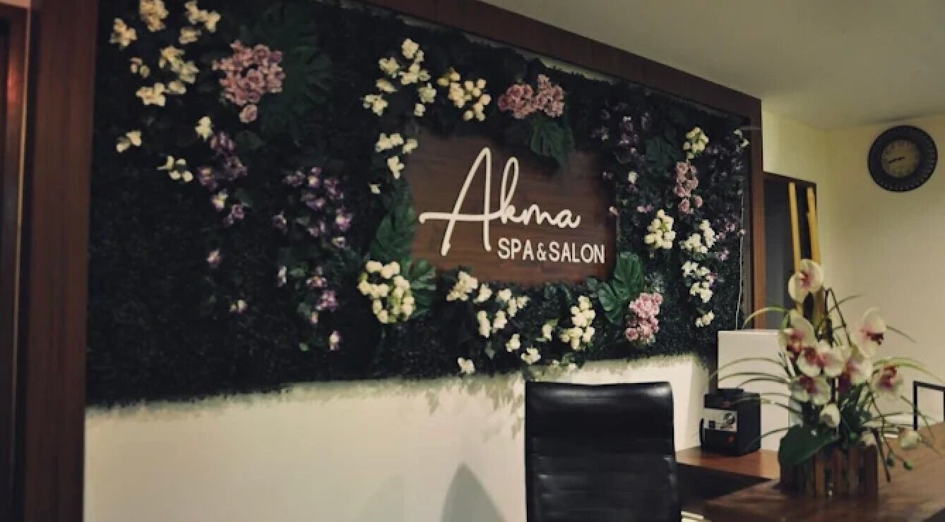 Elegant floral arrangement at Akma Spa, Semenyih, Selangor, MY