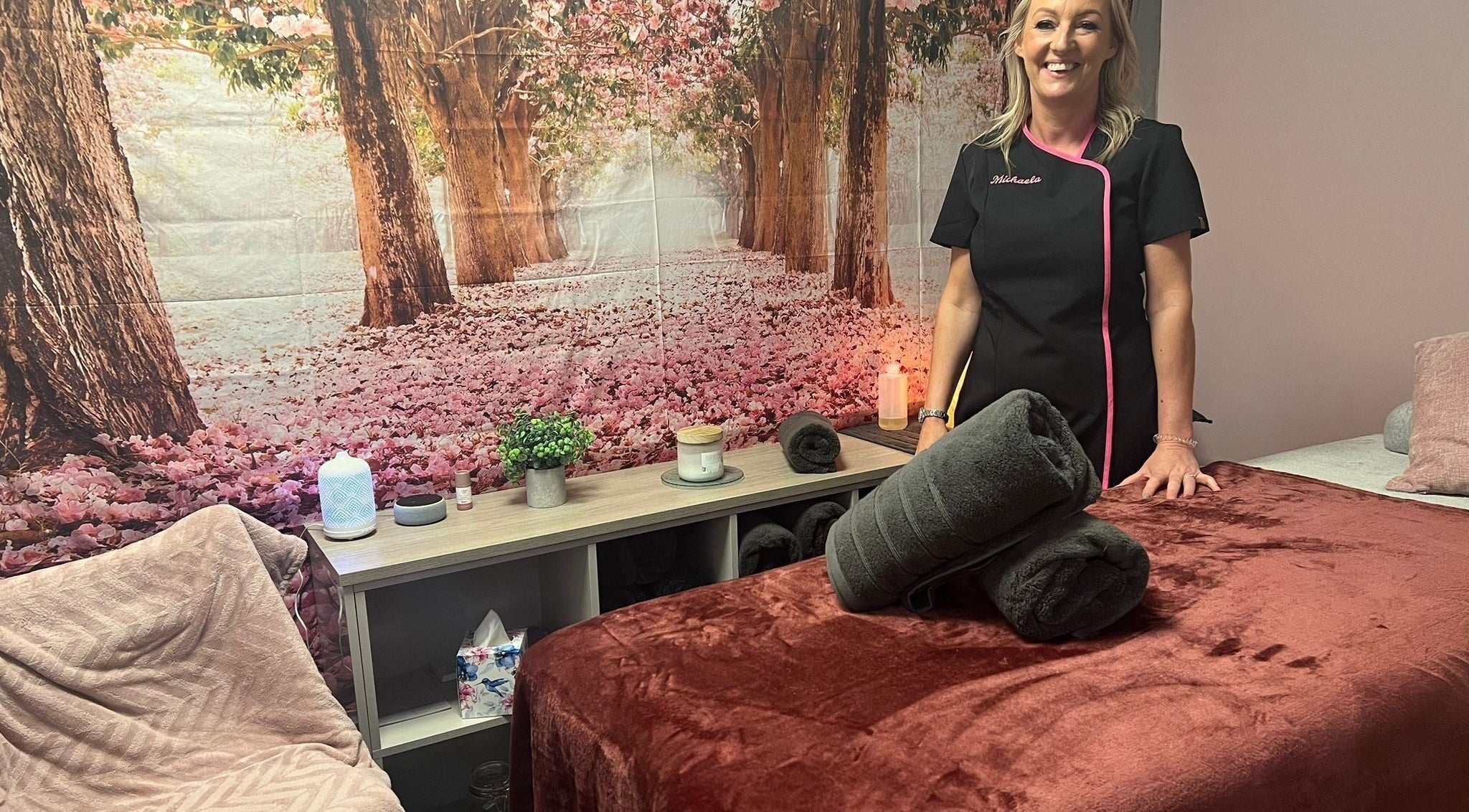 Relaxing massage room at Massage by Michaela J, Normanton, England, GB, featuring natural decor and cozy settings.