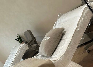 Comfortable massage bed at Soluna in Par, England, GB, inviting relaxation and wellness.