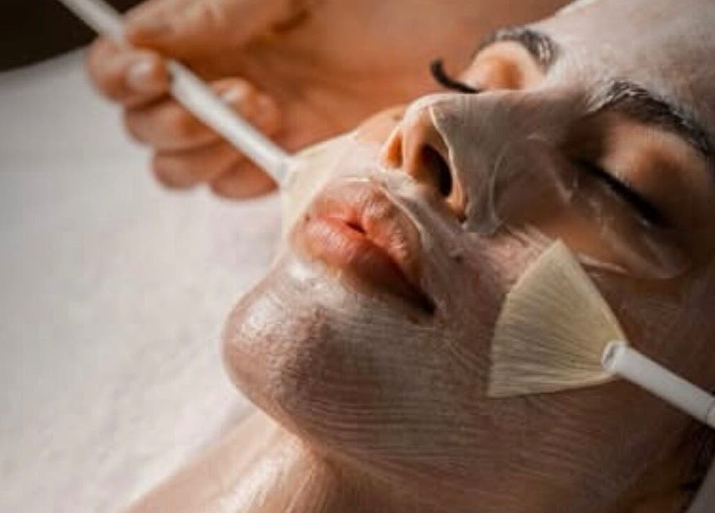 Facial treatment at Astarté beauty lounge, Byblos, Mount Lebanon Governorate, LB promotes relaxation and skin care.