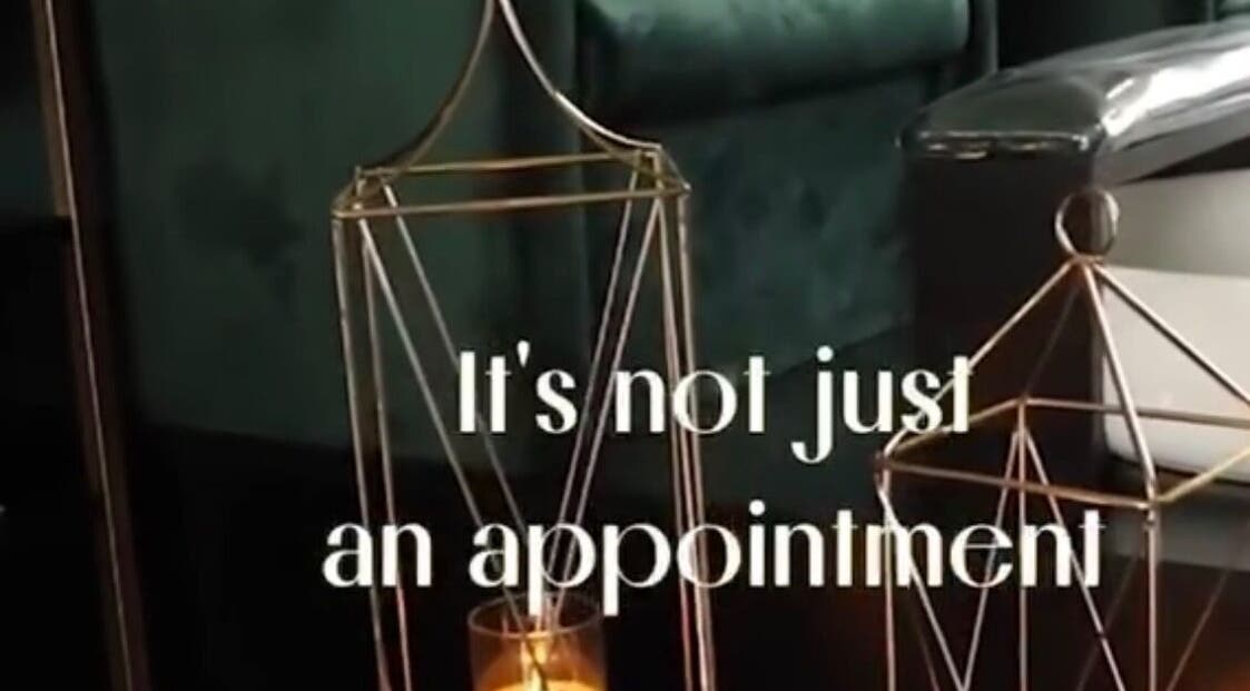 Elegant candlelit decor at Astarté beauty lounge, Byblos, Mount Lebanon Governorate, LB.