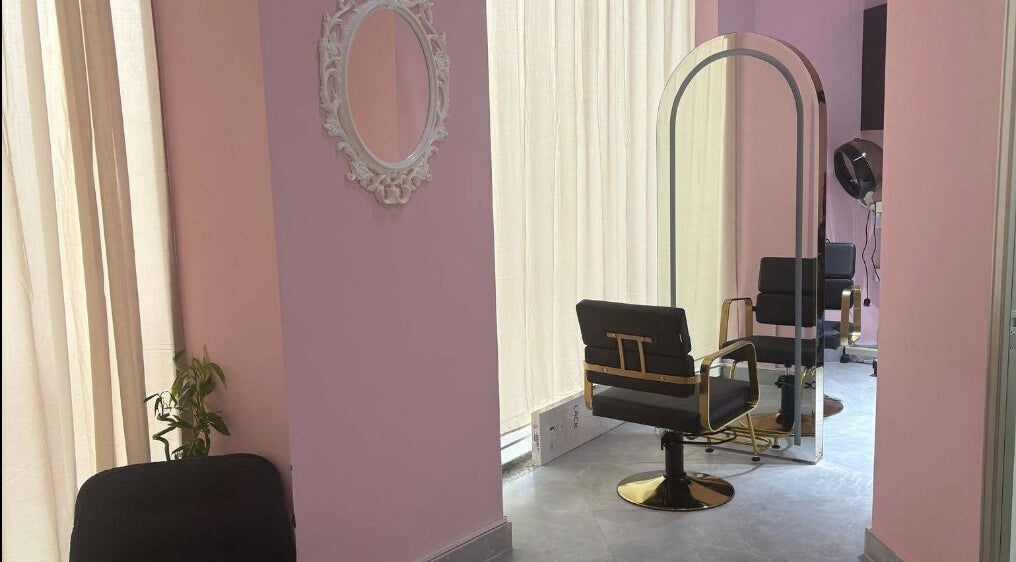 Noor Beauty Salon Al Waab's chic styling corner, Doha, Doha Municipality, QA with modern decor.