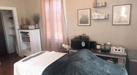 Relaxing treatment room at L.D Esthetics in Quincy, Illinois, US offers a welcoming and tranquil atmosphere.