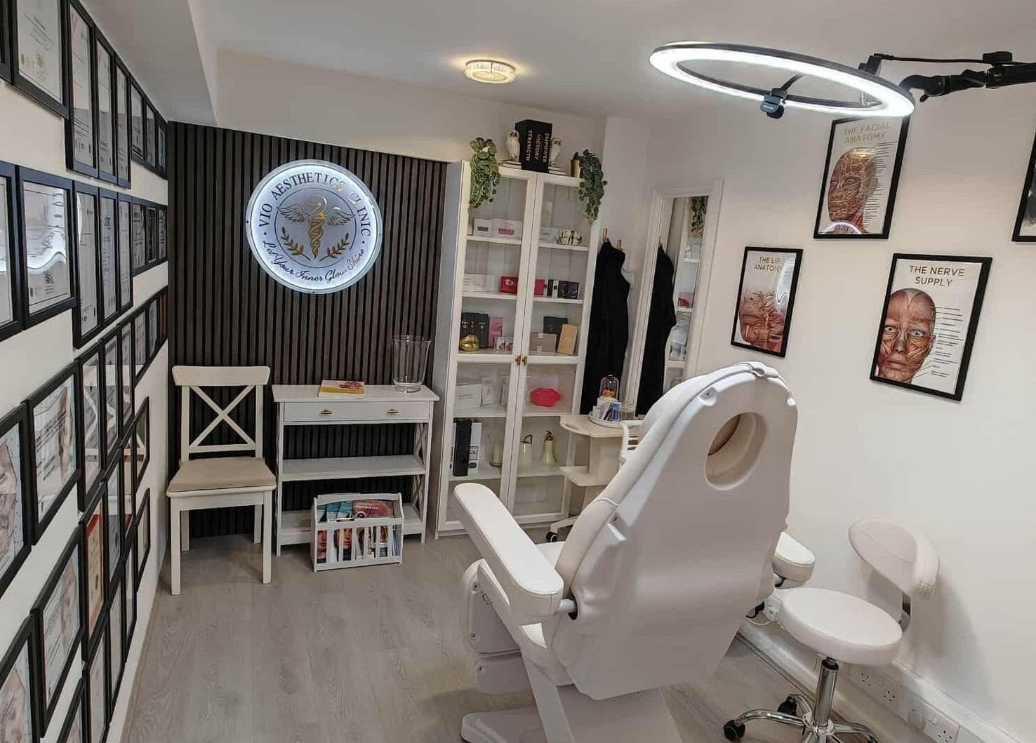 Chic aesthetic room at VIO AESTHETICS CLINIC, Reading, England, GB with stylish decor and professional setup.