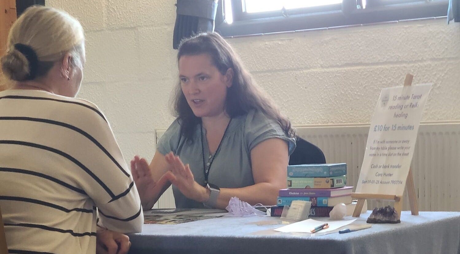 Opal Life Coaching session in Eastergate, England, with focus on personal growth and tarot reading.