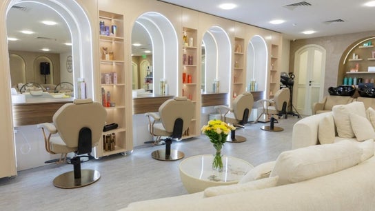 Maison Palkè Luxury Ladies Salon
