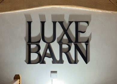 Luxe Barn sign at Beautybyjessicaralph, Clevedon, England GB capturing a stylish venue entrance.