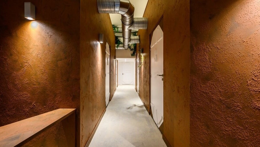 Couloir paisible de GRAVITI Lyon 6 - Centre de Flottaison, Lyon, Auvergne-rhône-alpes, FR