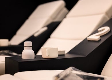 Chaises confortables au GRAVITI Lyon 6 - Centre de Flottaison, Lyon, Auvergne-rhône-alpes, FR.