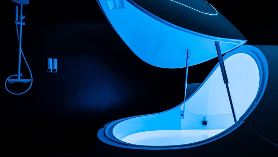 Capsule de flottaison relaxante au GRAVITI Lyon 3 - Centre de Flottaison, Lyon, Auvergne-rhône-alpes, FR.