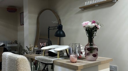 Nail station with flowers at Gels By Em - The Ladies Room Lytham, Lytham Saint Annes, England, GB.