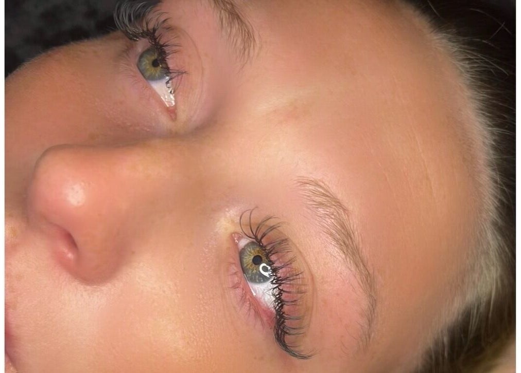 Close-up of eyelash extensions at V&A Lashes, Portsmouth, England, GB.