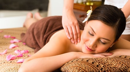 Araya Thai Massage and Spa