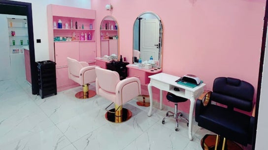 Flicks Glam Ladies Salon