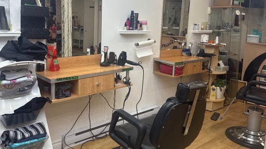 Salon Mita