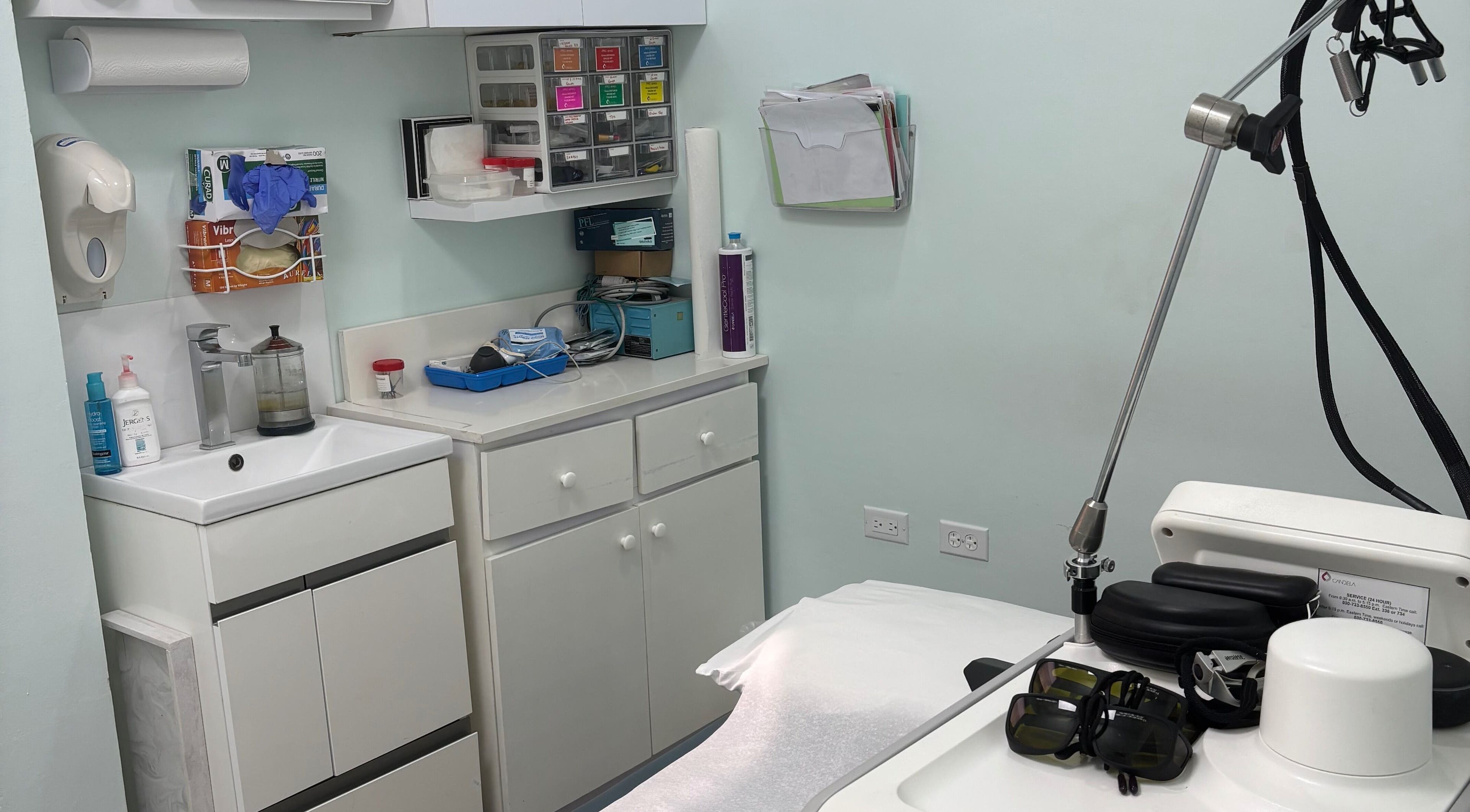 State-of-the-art treatment room at Dr. Orchid Dawkins/Revolutionary Health Care in Kingston, St. Andrew Parish, JM.