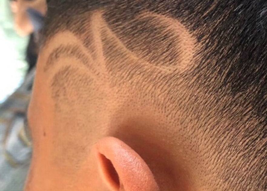 Diseño de corte de cabello creativo en 88BarberPro, Medellín, Antioquia, CO.