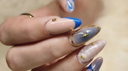 Designs d'ongles artistiques à Studio W Nails, Saint-vallier, Auvergne-rhône-alpes, FR.