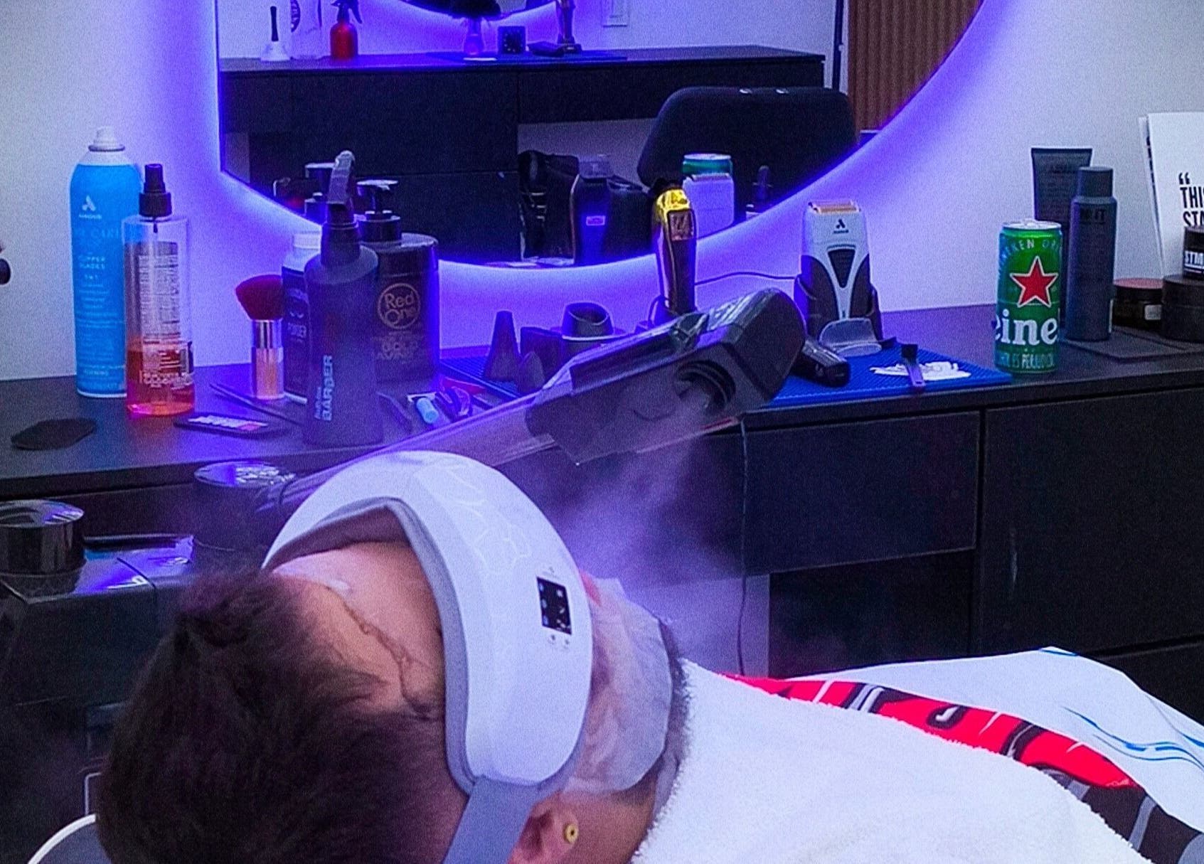 Tratamiento facial relajante en Londoño Barberia Y Peluqueria, Bogotá, Cundinamarca, CO.