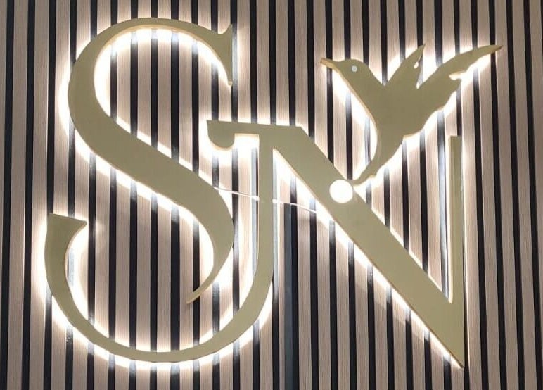 Emblema iluminado de Shanakay Nails en San Sebastián De Los Reyes, Comunidad De Madrid, ES.