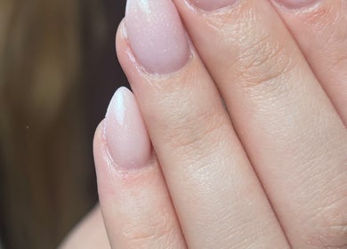 Shimmering nude nails at Nails by Joana in Lisboa, Lisboa, PT showcasing modern nail elegance.