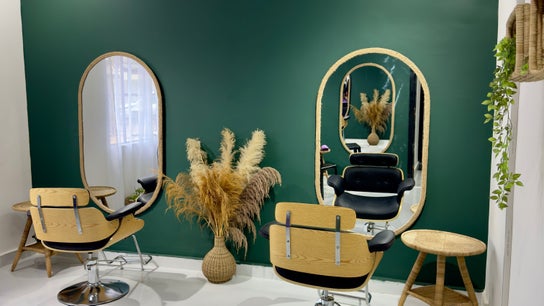 Bloom by Her Rootz - Woodlands