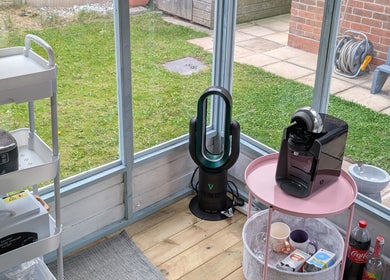 A tranquil beauty setting at Nikki Nailed It, Hazel Grove, England, GB featuring cozy interior elements.