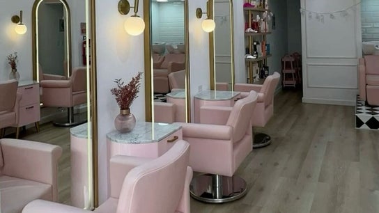 Beauty Crown Ladies Saloon